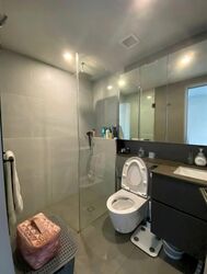 East Signature (D15), Apartment #566225021